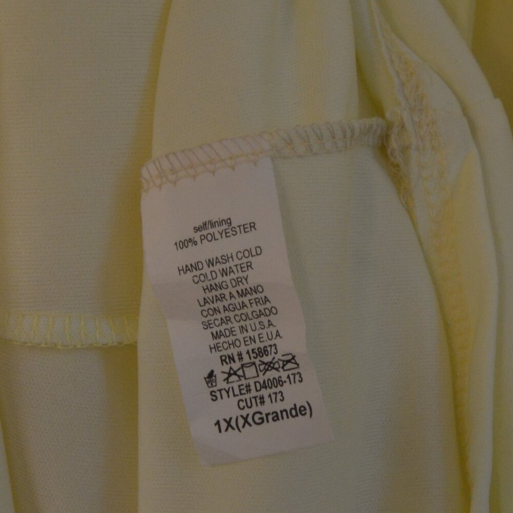 Yellow lined Ruffled Dress - Picture 4 of 4